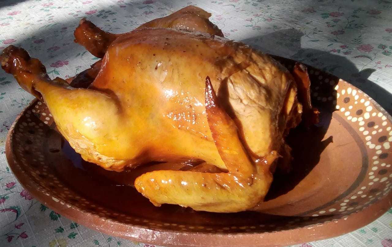 <span style="font-weight: bold;">Pollo en barbacoa</span><br>