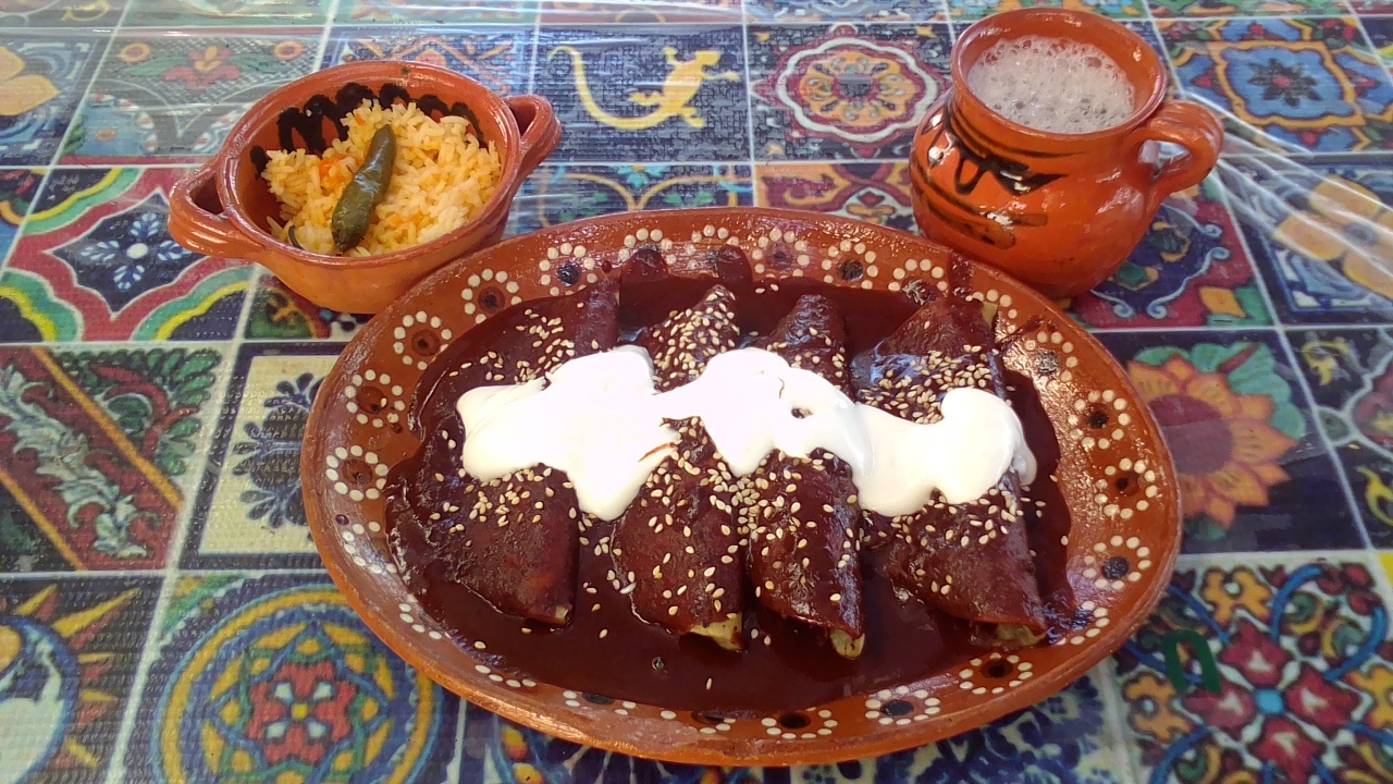 Enchiladas poblanas 